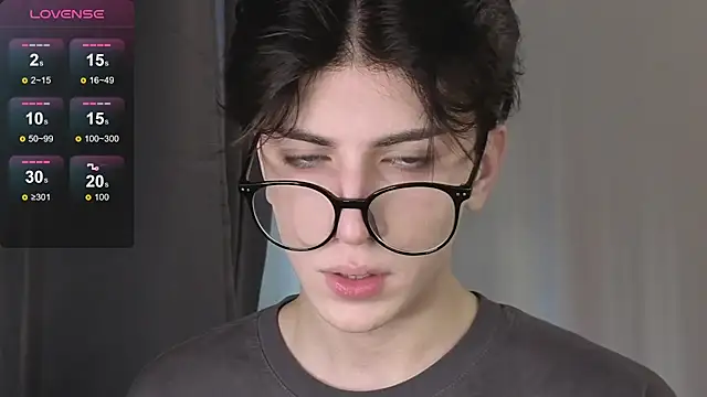 Oliver star boy  online show from November 2025 12:19:02 PM