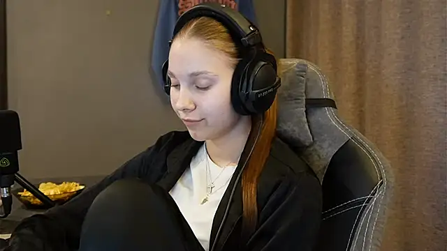 Softixq online show from November 2025 02:28:01 PM