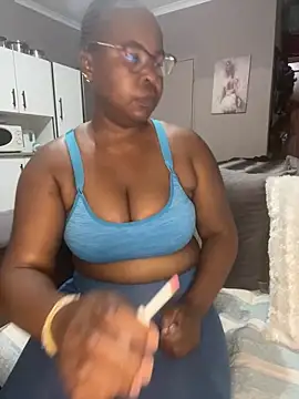 SweetCandy84 online show from February 2026 07:35:02 AM