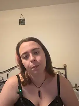 Latexaddictx  online show from October 2025 07:08:01 PM