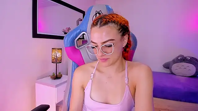 Snapshot of celeste_blazze_ chatting on February 2026 04:14:01 PM celeste blazze online show from February 2026 04:14:01 PM