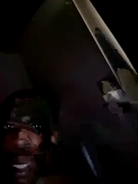 Snapshot of Rayraythegoat chatting on February 2026 09:25:02 AM Rayraythegoat online show from February 2026 09:25:02 AM