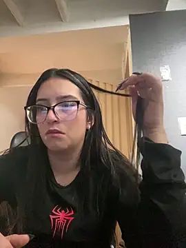 Kloe Novoa online show from February 2026 01:27:02 PM