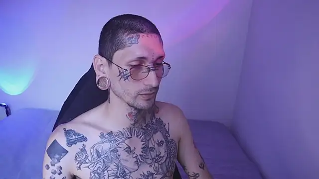 TokyoHatsumoto online show from November 2025 09:57:02 PM