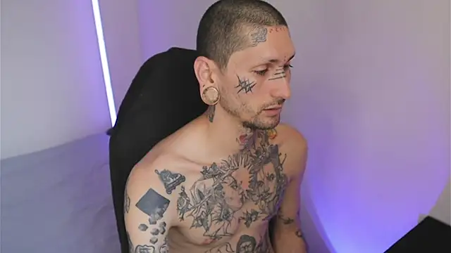 Snapshot of TokyoHatsumoto chatting on February 2026 10:16:01 PM TokyoHatsumoto online show from February 2026 10:16:01 PM