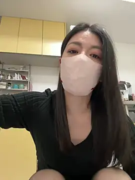 akimix xoxo online show from April 2026 10:35:02 AM