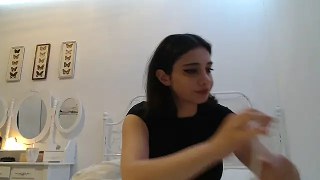 bellefleurrr online show from March 2026 01:34:02 AM