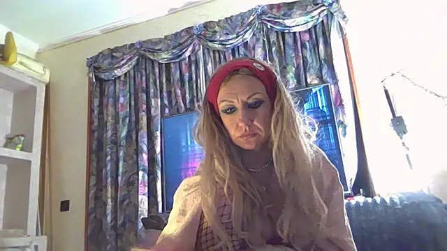 Snapshot of LilaniLoverx chatting on April 2026 01:53:01 AM LilaniLoverx online show from April 2026 01:53:01 AM