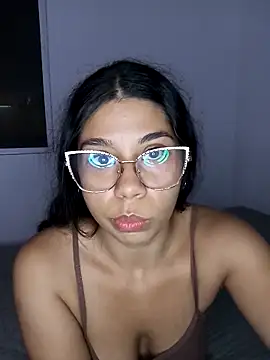 Angeeelinaxh online show from November 2025 12:32:02 AM