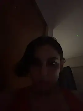 Snapshot of gigi333regi chatting on November 2025 08:28:01 AM gigi333regi online show from November 2025 08:28:01 AM