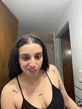 Snapshot of gigi333regi chatting on December 2025 11:11:02 PM gigi333regi online show from December 2025 11:11:02 PM