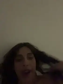 Snapshot of gigi333regi chatting on February 2026 05:25:01 AM gigi333regi online show from February 2026 05:25:01 AM