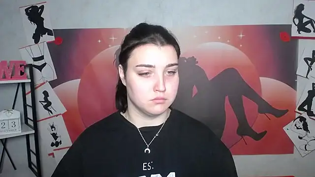 ScarletCargo online show from November 2025 06:14:02 AM