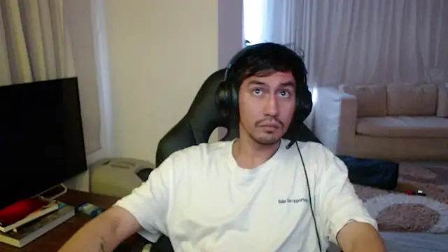 cowboy co online show from November 2025 10:26:02 PM