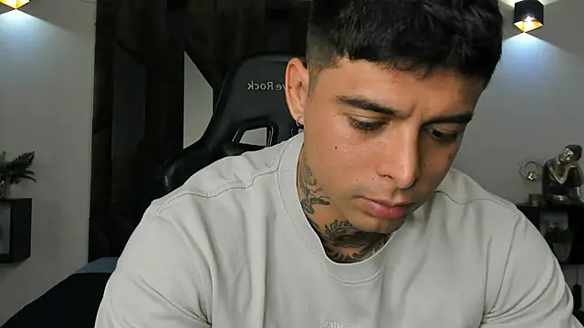 MATEO DILUCA online show from January 2026 09:38:02 PM