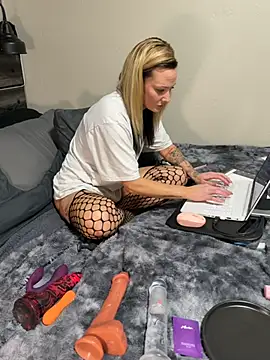 Snapshot of daniellasinnocence chatting on November 2025 05:29:01 AM daniellasinnocence online show from November 2025 05:29:01 AM