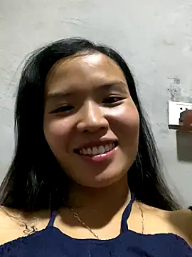 Snapshot of Yunzang chatting on November 2025 12:02:02 PM Yunzang online show from November 2025 12:02:02 PM