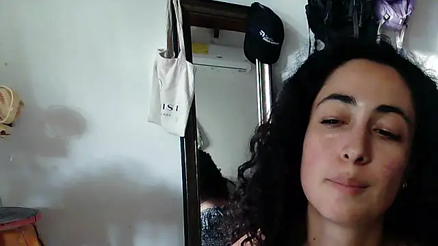 Snapshot of eleganceafterdark chatting on February 2026 10:55:01 PM eleganceafterdark online show from February 2026 10:55:01 PM