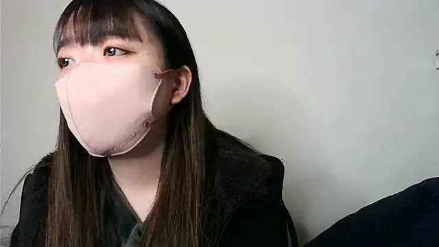 yua chan00 online show from November 2025 01:26:02 PM