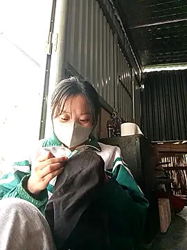 Phoena-a online show from March 2026 02:36:02 AM