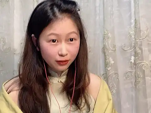 nuannuan35593 online show from October 2025 03:40:01 PM