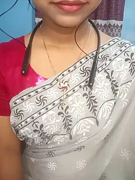 cute mahi07 online show from December 2025 07:53:02 PM