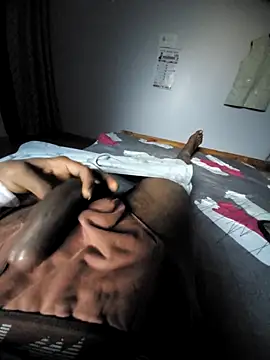 Snapshot of BLACKSUNNYBBC chatting on March 2026 09:44:01 AM BLACKSUNNYBBC online show from March 2026 09:44:01 AM