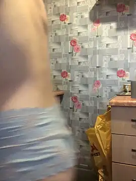 AnitaTenchi1 online show from December 2025 06:19:01 AM