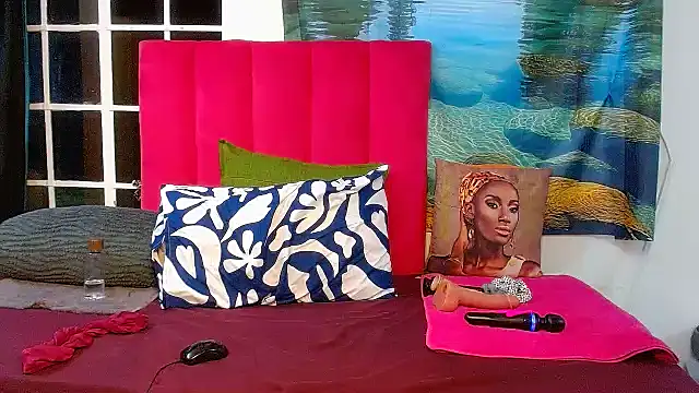 Lisa-001 online show from March 2026 07:28:01 PM