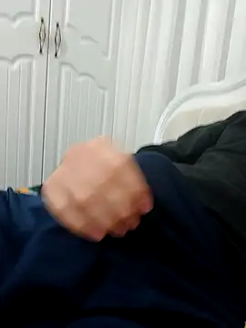 Snapshot of burak682 chatting on October 2025 03:27:01 PM burak682 online show from October 2025 03:27:01 PM