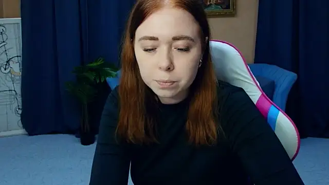 AddieOsler online show from April 2026 07:19:02 PM