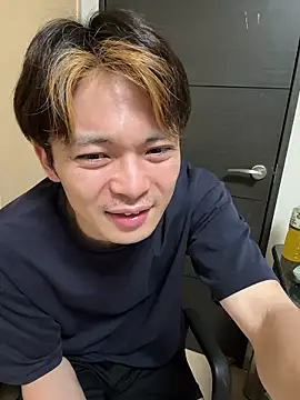 Snapshot of miyabi_yabi chatting on June 2026 02:33:01 PM miyabi yabi online show from June 2026 02:33:01 PM