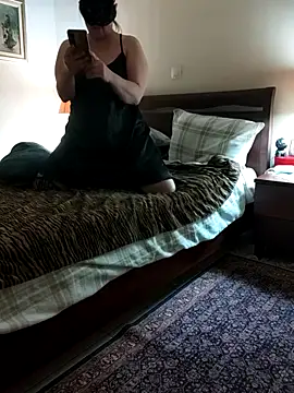 Nina relax online show from February 2026 06:15:01 PM