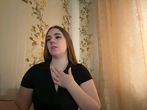 Hanna 777 online show from November 2025 08:36:02 AM