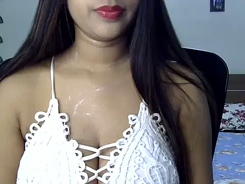 Snapshot of JOOOYY_ chatting on November 2025 04:06:02 PM JOOOYY online show from November 2025 04:06:02 PM