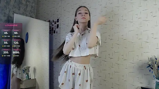 miragge  online show from November 2025 01:08:01 AM