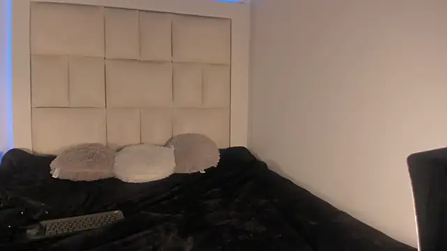 Genesis ask online show from December 2025 04:52:01 AM