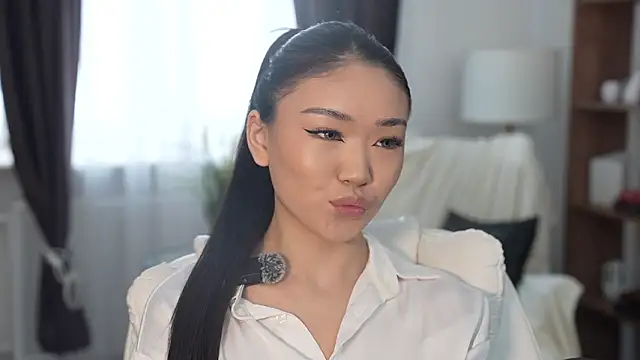 Snapshot of OnieClose chatting on February 2026 08:24:02 AM OnieClose online show from February 2026 08:24:02 AM