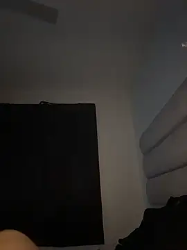 nikkiloveee online show from February 2026 04:16:02 AM