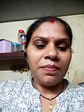 Snapshot of HayatKapoor chatting on November 2025 04:38:02 PM HayatKapoor online show from November 2025 04:38:02 PM