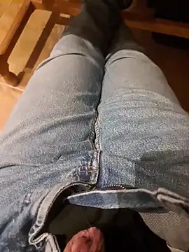 Snapshot of TheRealJoanPere chatting on December 2025 08:07:02 PM TheRealJoanPere online show from December 2025 08:07:02 PM