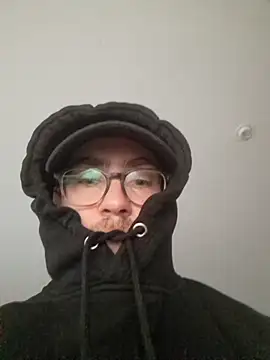 Snapshot of TheRealJoanPere chatting on December 2025 02:11:01 PM TheRealJoanPere online show from December 2025 02:11:01 PM