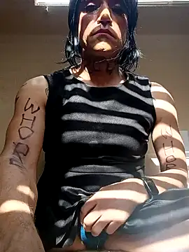 Snapshot of ArtesianSunset53 chatting on November 2025 07:04:01 PM ArtesianSunset53 online show from November 2025 07:04:01 PM