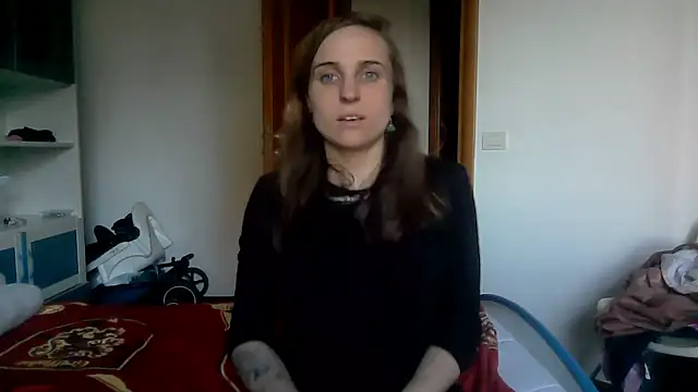 SinnEmily online show from April 2026 04:37:01 PM