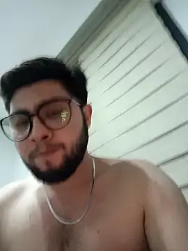 Mstfaavan64 online show from February 2026 12:04:02 AM