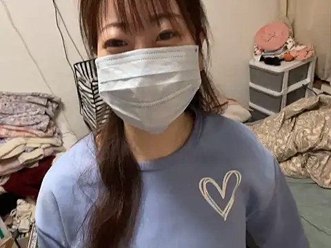 hitomi desu online show from February 2026 08:14:02 PM