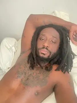 Snapshot of TheRealKnottiHead chatting on March 2026 07:09:01 PM TheRealKnottiHead online show from March 2026 07:09:01 PM