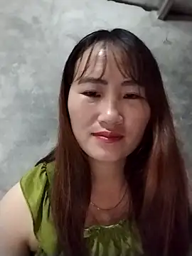 emini-xx online show from November 2025 12:22:02 AM