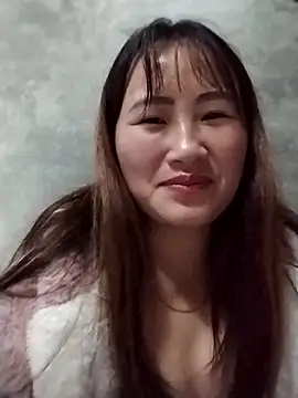 emini-xx online show from November 2025 06:11:02 AM