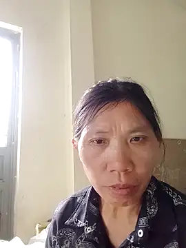 bella-la online show from November 2025 08:13:02 AM